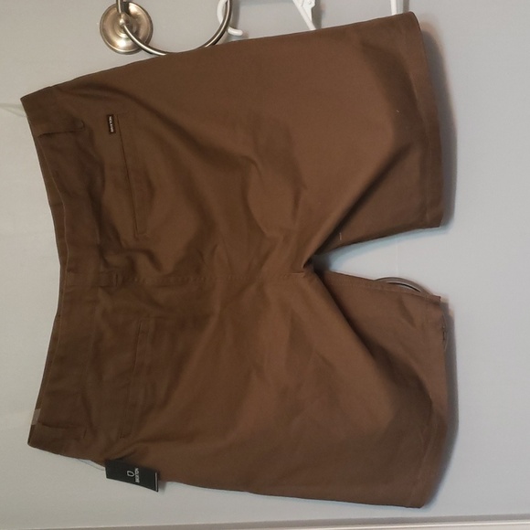 Short - Picture 4 of 4